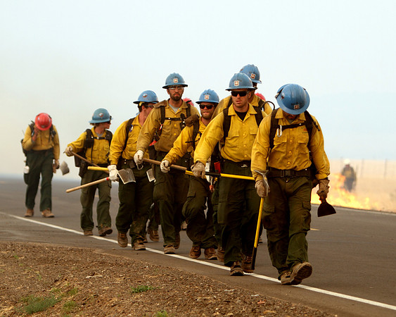 Crews lineout along Highway 260